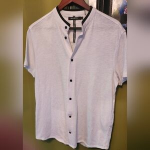 Karl Lagerfeld Mens White Button-Up Shirt Size Medium. Short Sleeve.‎